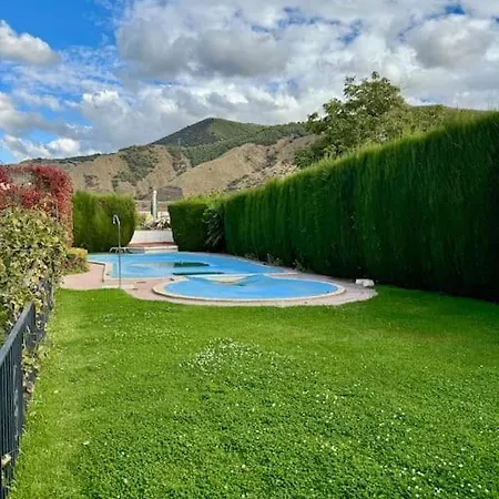 Residencial Valle Del Genil * Cenes De La Vega